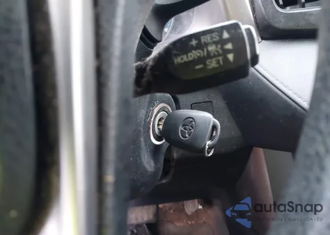 2018 Toyota Rav4 Le z USA, uszkodzony, nr VIN JTMBFREV1JJ222249